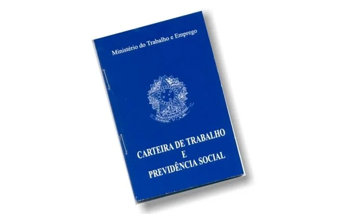 2-Carteira-de-trabalho-sem-registro-no-INSS-conta-para-aposentadoria